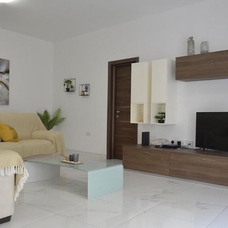 Lorenza Letting Apartment Marsaxlokk Esterno foto